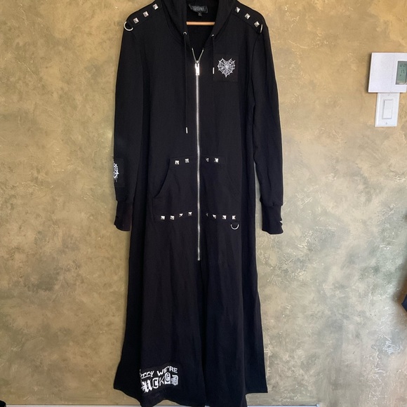 Dolls Kill Widow Eternal Fear and Loathing Duster Hoodie - Picture 4 of 10